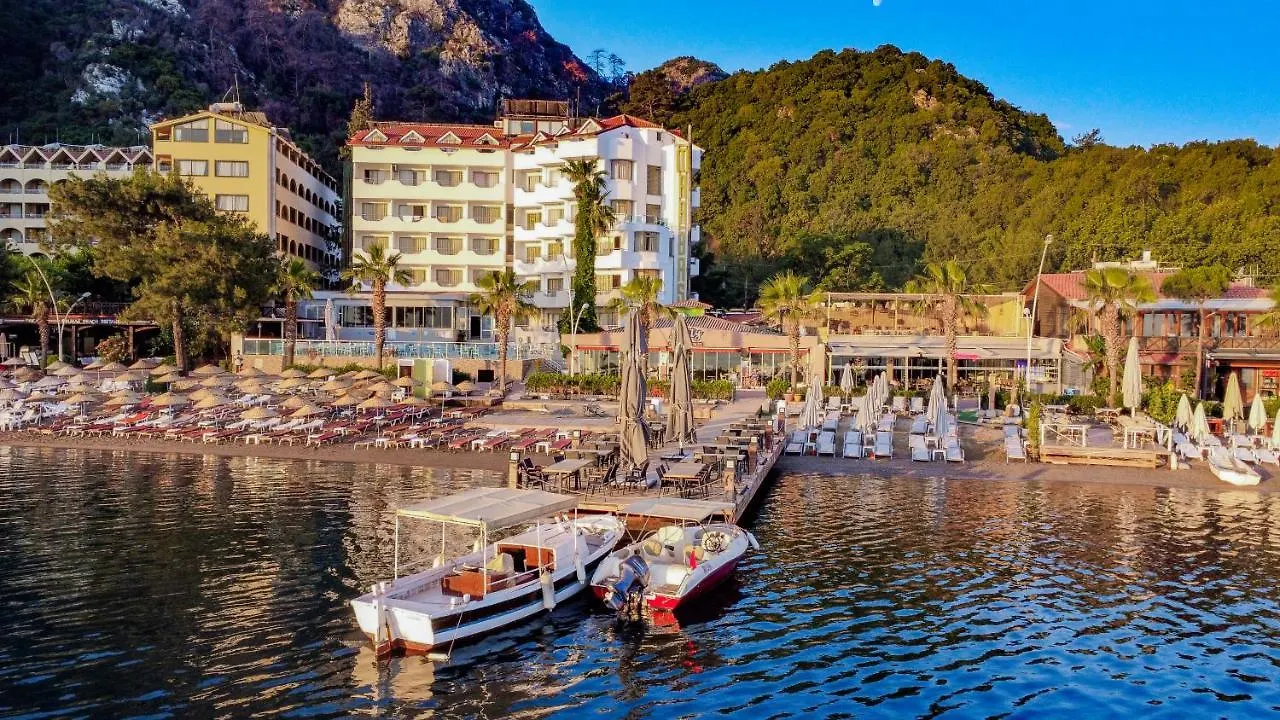 MARBAS BEACH Hotel İçmeler 4*,