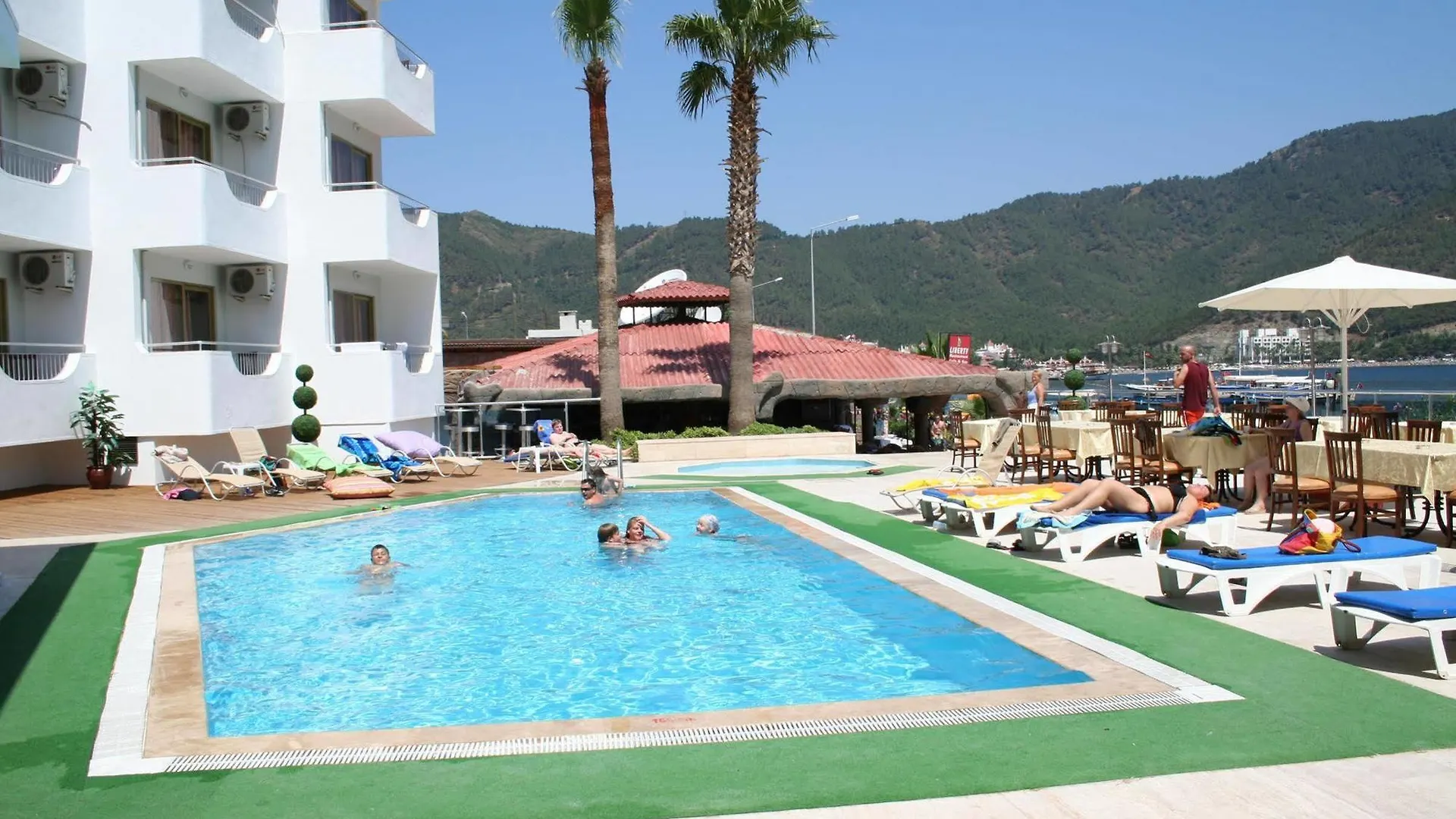 MARBAS BEACH Hotel İçmeler